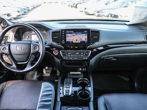 Certified 2023 Honda Ridgeline Black Edition image 2