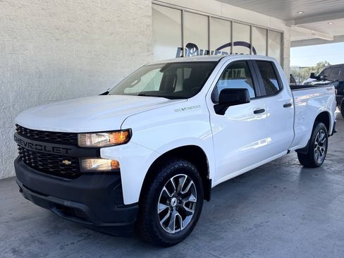 Used 2019 Chevrolet Silverado 1500 W/T w/ WT Convenience Package AWD/4WD image 6
