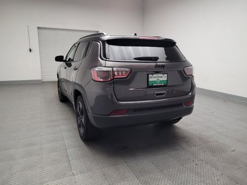 Used 2019 Jeep Compass Altitude image 6