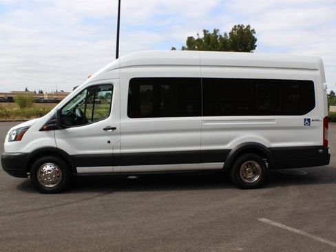 Used 2016 Ford Transit 350 XL RWD image 7
