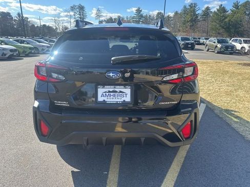 Used 2024 Subaru Crosstrek 2.0i Premium AWD/4WD image 6