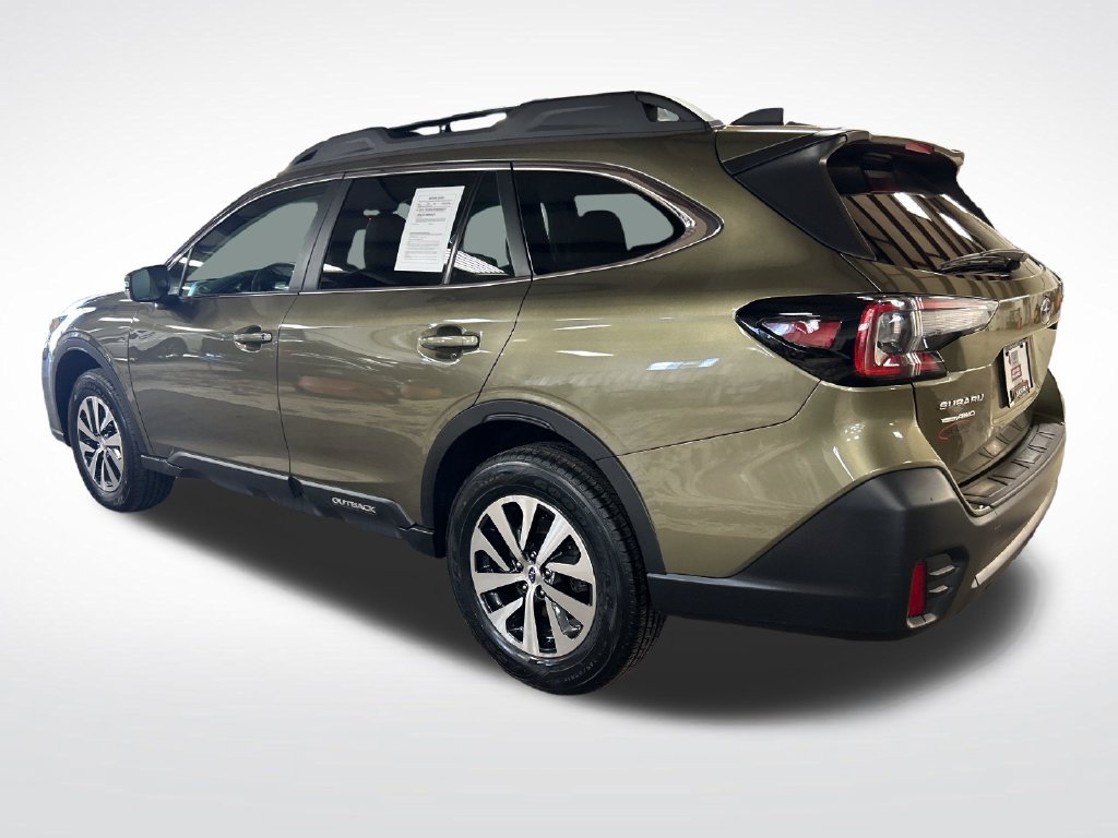 Certified 2022 Subaru Outback Premium AWD/4WD image 4