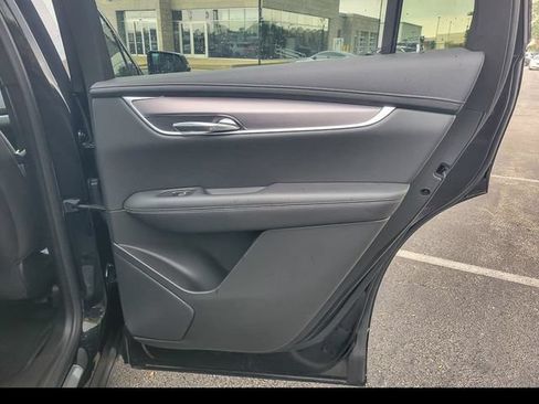 Certified 2023 Cadillac XT6 Luxury w/ LPO, Floor Liner Package AWD/4WD image 32