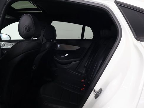 Used 2019 Mercedes-Benz GLC 300 4MATIC Coupe image 11