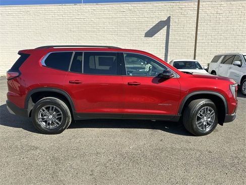 New 2025 GMC Acadia Elevation image 3