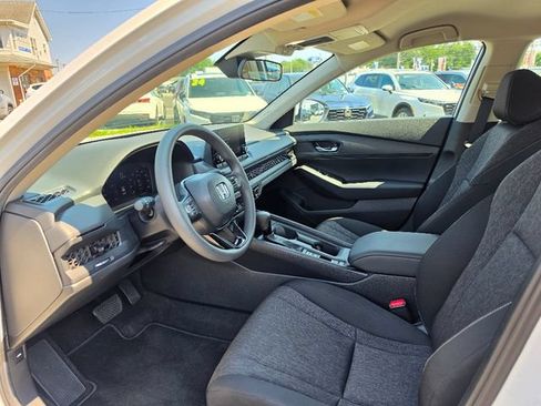 Used 2025 Honda Accord LX image 20