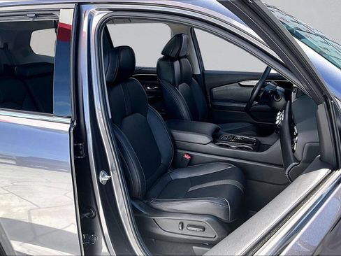 Used 2025 Honda Pilot Touring image 31