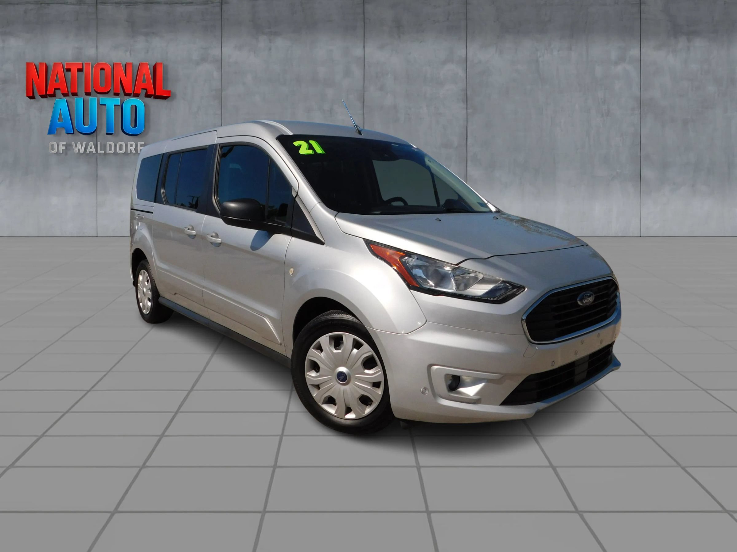 Used 2021 Ford Transit Connect XLT FWD image 1