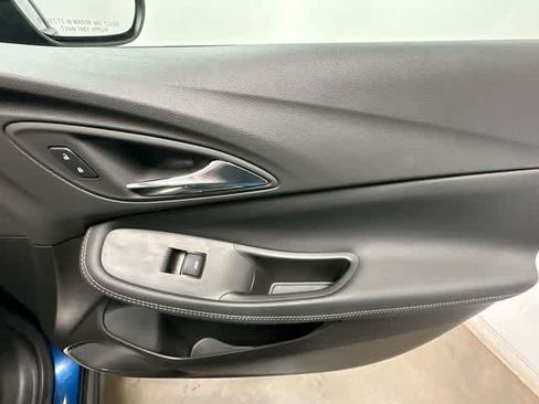 Used 2023 Buick Encore GX Preferred w/ Cold Weather Comfort Package AWD/4WD image 22