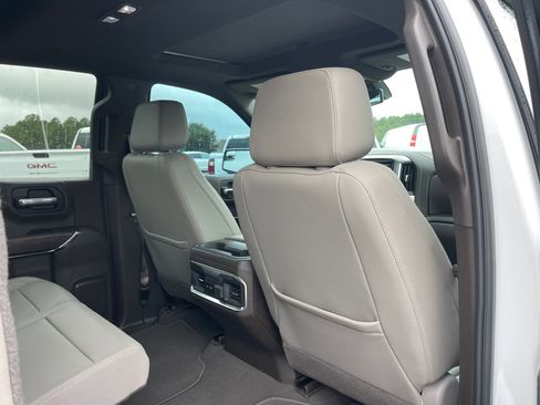 Used 2021 GMC Sierra 1500 SLT w/ SLT Convenience Package image 26