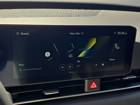 New 2026 Kia Carnival EX FWD image 24