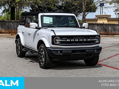 Used 2023 Ford Bronco Outer Banks AWD/4WD image 5