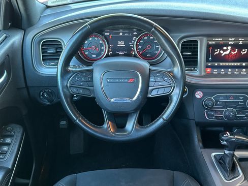 Used 2023 Dodge Charger SXT image 13