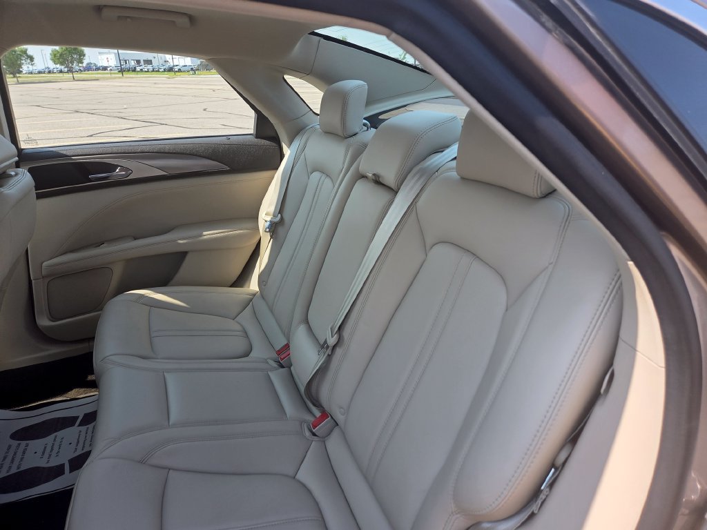 Used 2020 Lincoln MKZ AWD w/ Convenience Package image 48