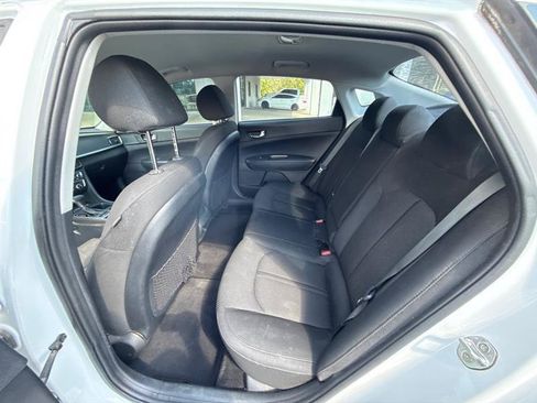 Used 2019 Kia Optima LX FWD image 14