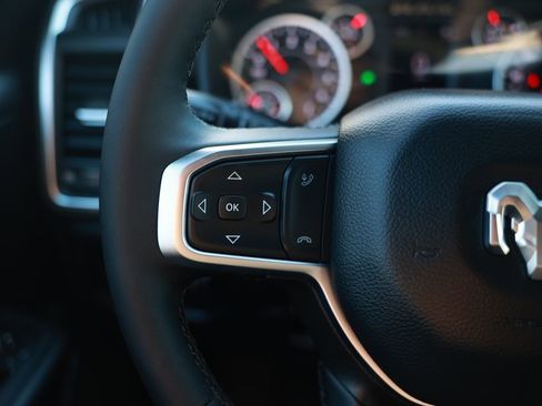 New 2026 RAM 1500 4x4 Crew Cab image 22