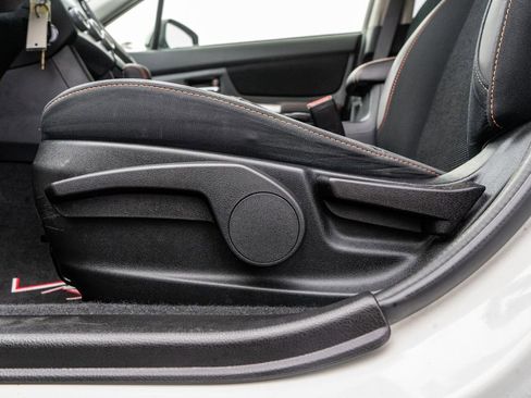 Used 2017 Subaru Crosstrek 2.0i Premium image 19