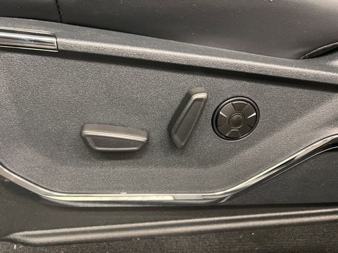 New 2026 Ford F250 Platinum AWD/4WD image 31
