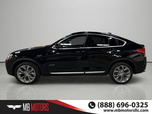 Used 2016 BMW X4 xDrive28i AWD/4WD image 2