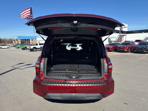 Used 2024 Nissan Armada Platinum w/ Captain's Chairs Package image 33