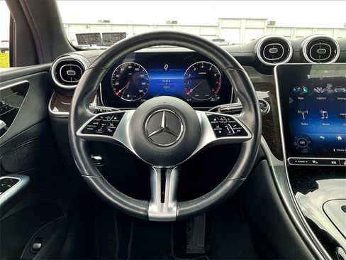 Used 2023 Mercedes-Benz GLC 300 GLC 300 image 16