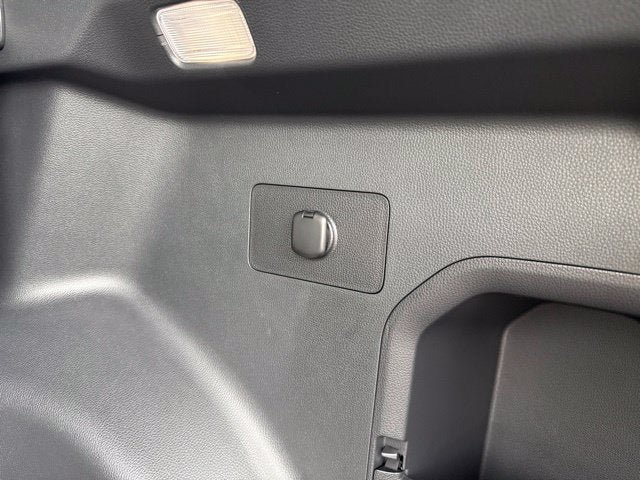 Used 2026 Toyota RAV4 AWD Plug-in Hybrid image 16