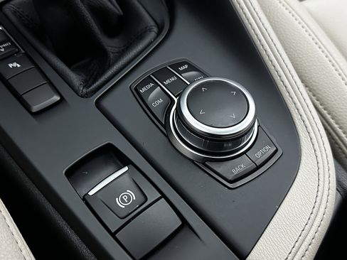 Used 2018 BMW X1 sDrive28i w/ Convenience Package image 19