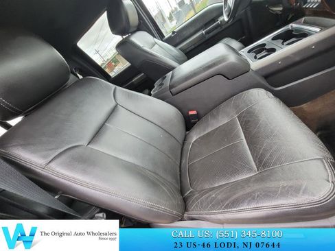 Used 2012 Ford F350 Lariat w/ Chrome Pkg image 18