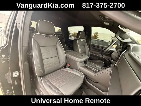 Used 2025 GMC Sierra 2500 AT4X image 29