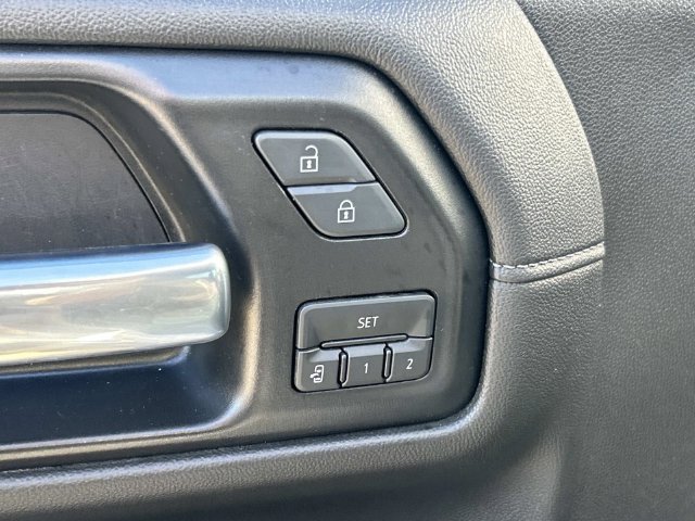 Used 2020 GMC Sierra 1500 SLT AWD/4WD image 31