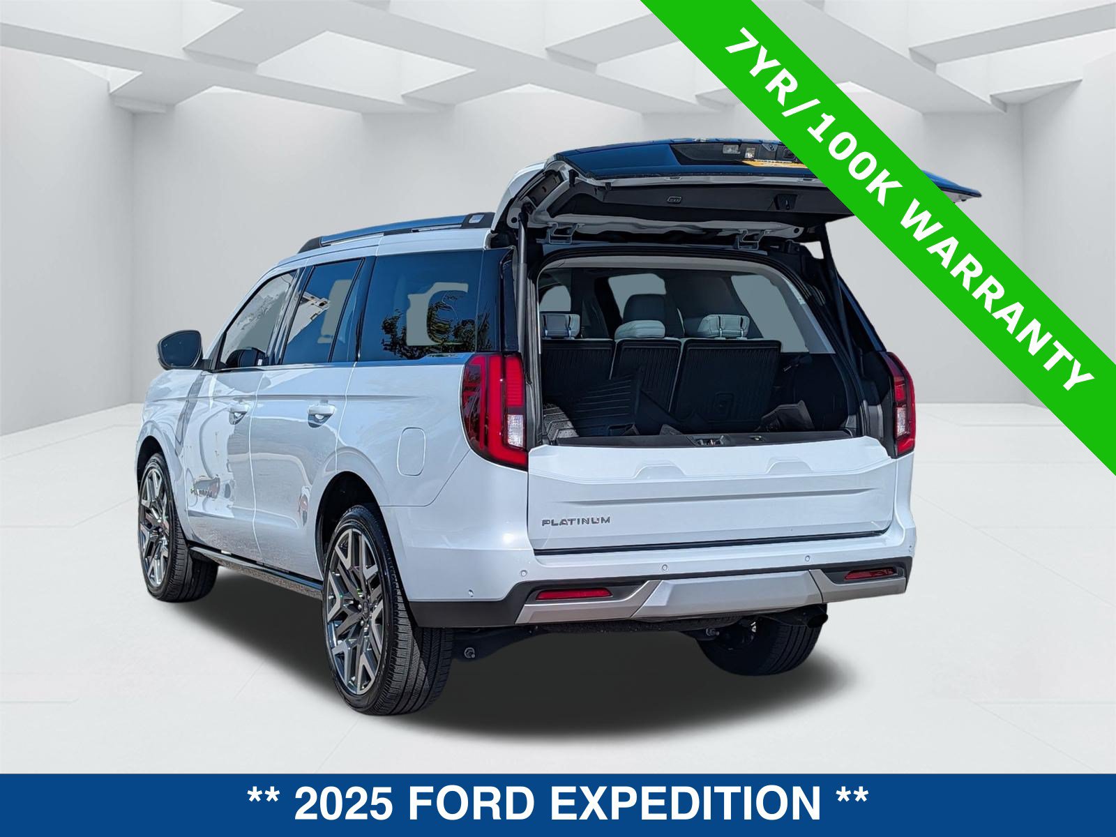 Used 2025 Ford Expedition Platinum w/ Platinum Ultimate Package AWD/4WD image 14