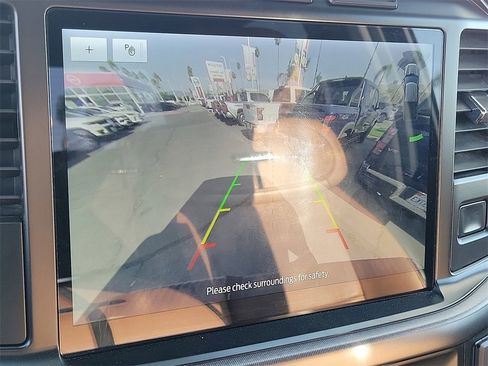 Used 2023 Ford F150 Platinum image 10