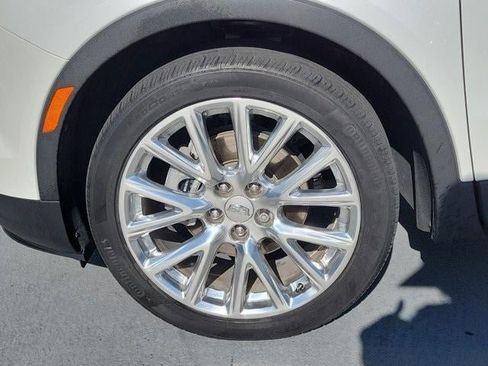 Certified 2021 Cadillac XT4 Premium Luxury w/ LPO, Radiant Package image 9