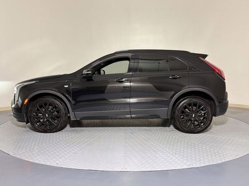 Used 2023 Cadillac XT4 Sport FWD image 2