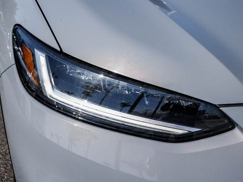 Used 2024 Honda HR-V Sport image 16