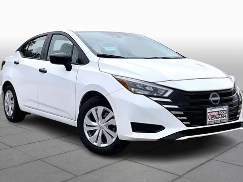 New 2025 Nissan Versa S image 2