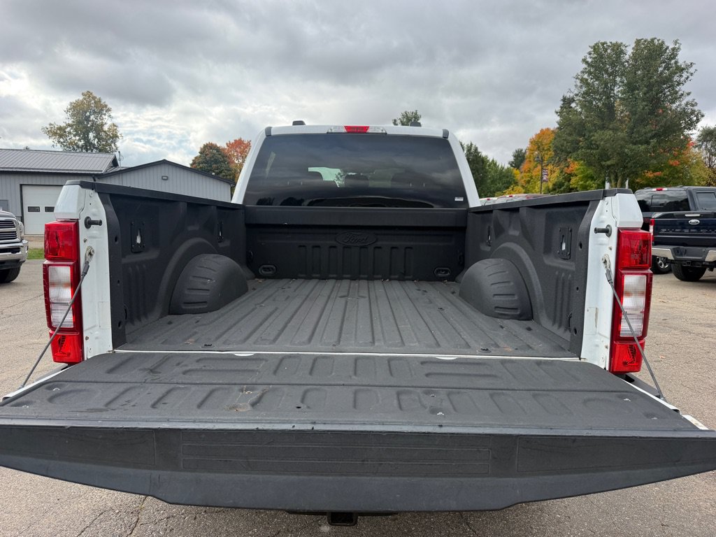 Used 2021 Ford F250 XLT w/ XLT Value Package AWD/4WD image 8