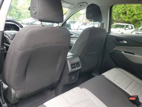 Used 2022 Chevrolet Equinox LT FWD image 12