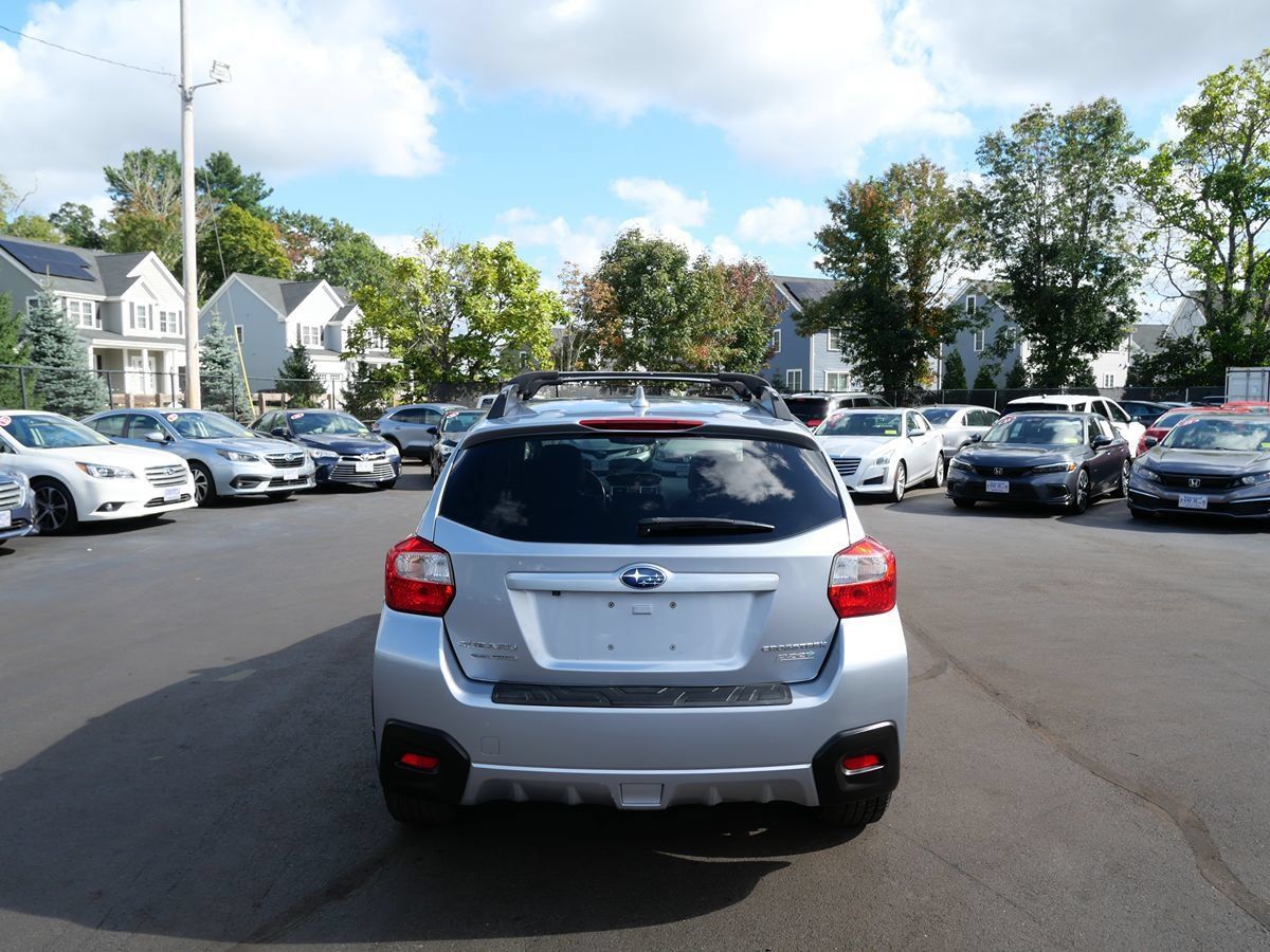 Used 2017 Subaru Crosstrek 2.0i Limited AWD/4WD image 6
