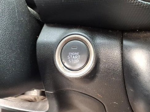 Used 2022 Hyundai Kona SEL image 8