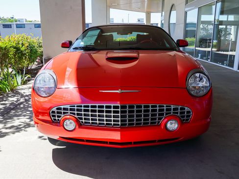 Used 2003 Ford Thunderbird RWD image 3