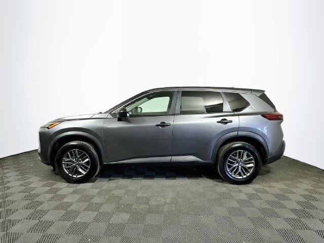Used 2023 Nissan Rogue S FWD image 5