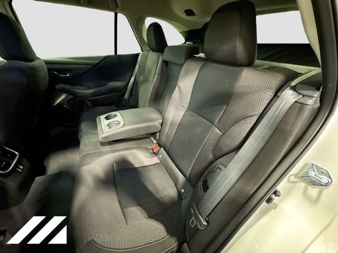 Used 2025 Subaru Outback Premium AWD/4WD image 25