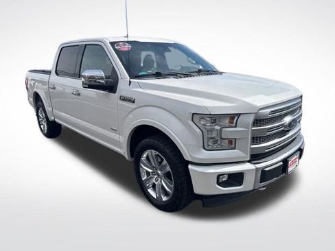 Used 2017 Ford F150 Platinum w/ Equipment Group 701A Luxury image 7