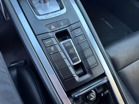 Used 2016 Porsche 911 Carrera image 24