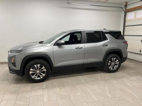 Used 2025 Chevrolet Equinox LT image 5