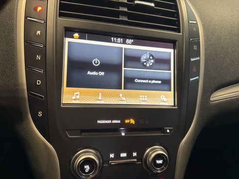 Used 2017 Lincoln MKC Premiere FWD image 30