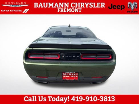 Used 2018 Dodge Challenger GT w/ GT Interior Package AWD/4WD image 5