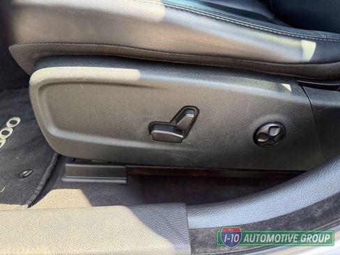 Used 2012 Chrysler 300 Limited RWD image 15