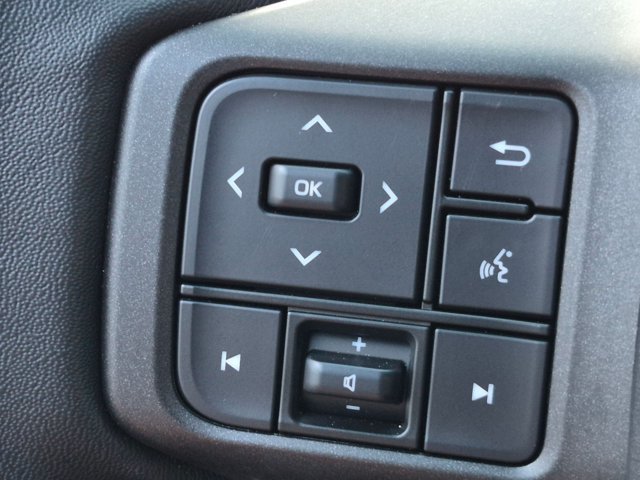 Used 2026 Toyota RAV4 SE w/ Convenience Package AWD/4WD image 14